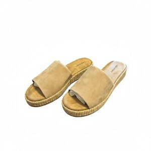 Lisa Vicky Suede Smile Slip-On Sandal Tan Camel